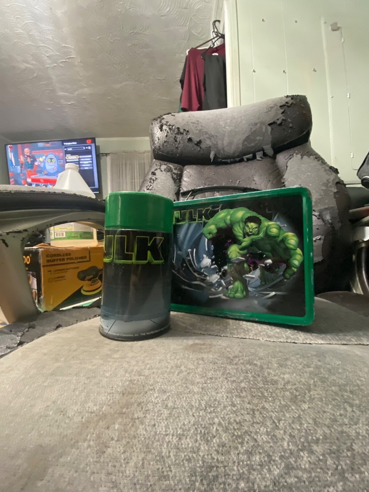 incredible hulk lunch box with thermos