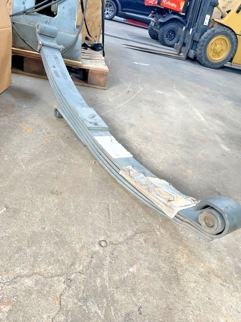 KENWORTH K223127330 4 LEAF PARABOLIC SPRING