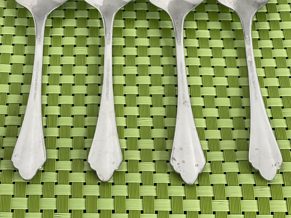 Reed & Barton SARAJEVO Stainless 4 Teaspoons Select Flatware B82WU