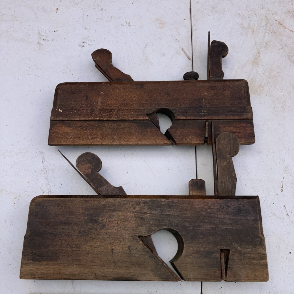 Wooden planes x 2 - both with 2 cutters