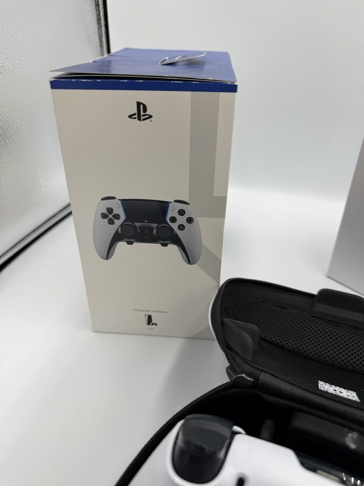 Sony DualSense Edge Wireless Controller White Black w/ Case for PS5