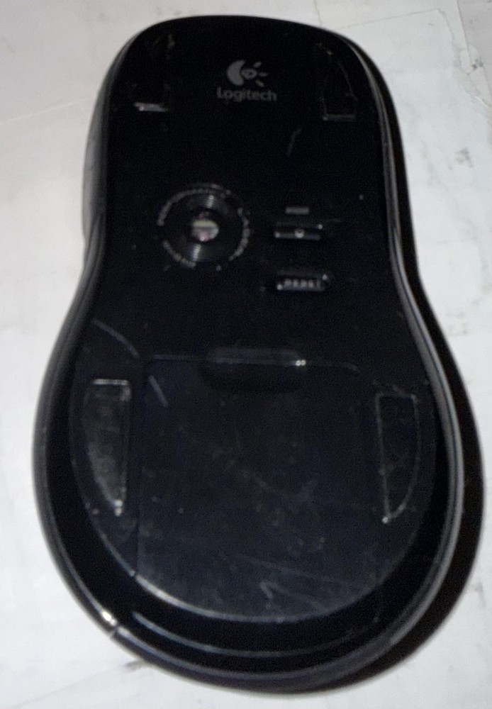 Logitech Wireless Optical Mouse Black 3-Button Scroll Wheel No Receiver PC Mac