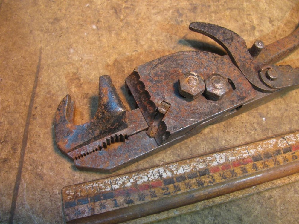 Vintage Triangle Armored Cable Tool Pliers