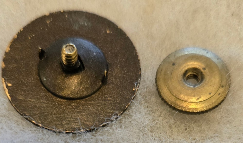WW1 US Cavalry Collar Disc with good screw post