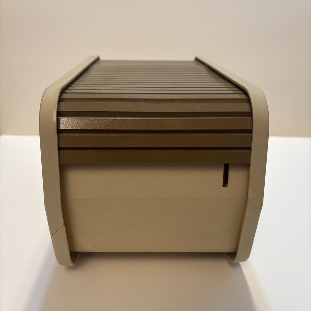 Microcomputer Accessories Plastic Roll Top 5.25” Disc Keeper Storage No Key
