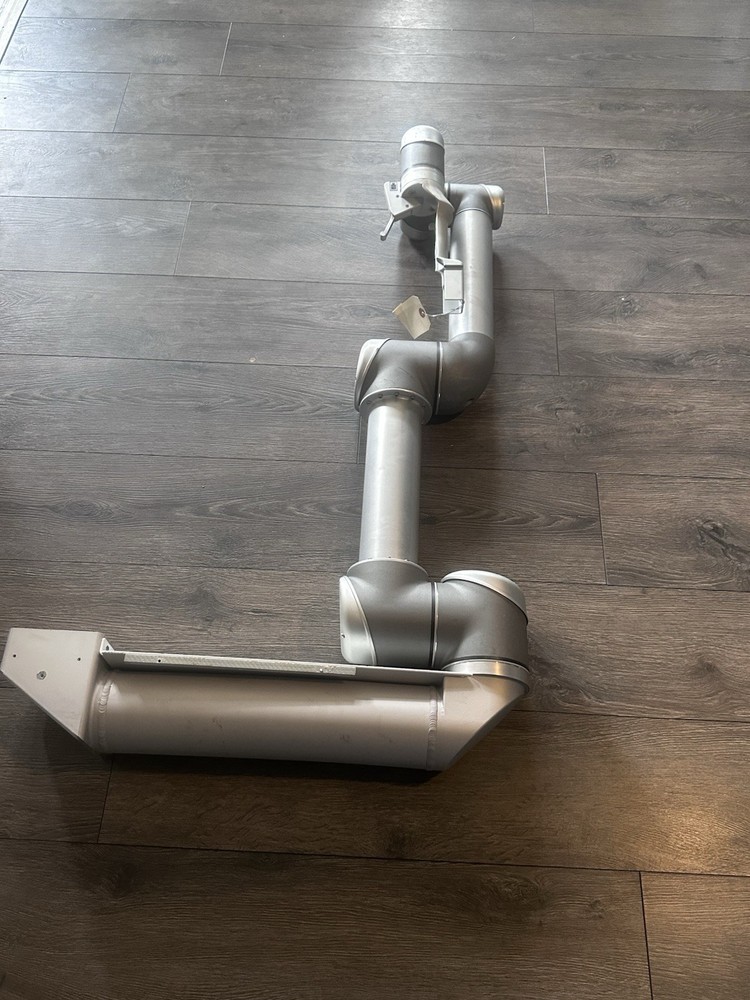 Universal Robots UR5 Robot Arm. (NO CONTROLLER OR TEACH PENDANT.)