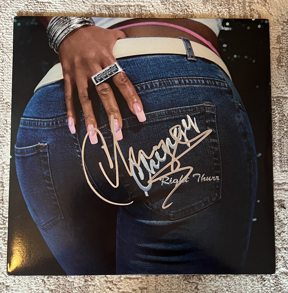 CHINGY SIGNED RIGHT THURR 12” SINGLE VINYL - BECKETT BAS COA