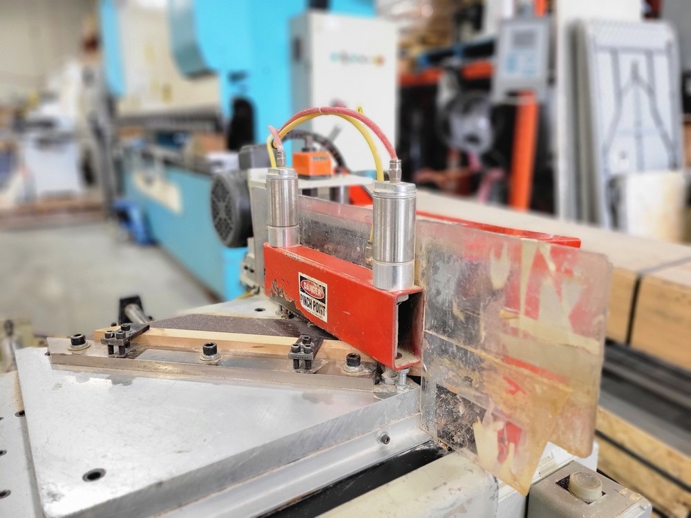UNIQUE 313 Automatic Miter Machine – Shapers