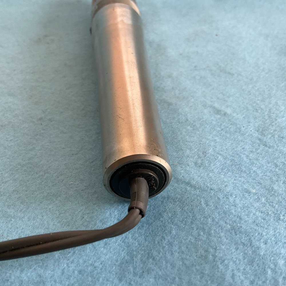 Realistic One Point Stereo Microphone 33-2012 No Stand In Original Box -Untested