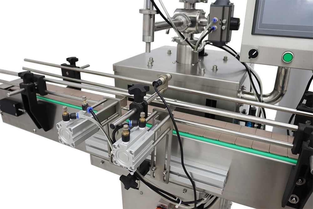 Automatic Servo Paste Liquid Filling Machine Single Head Filler w/Chain Conveyor
