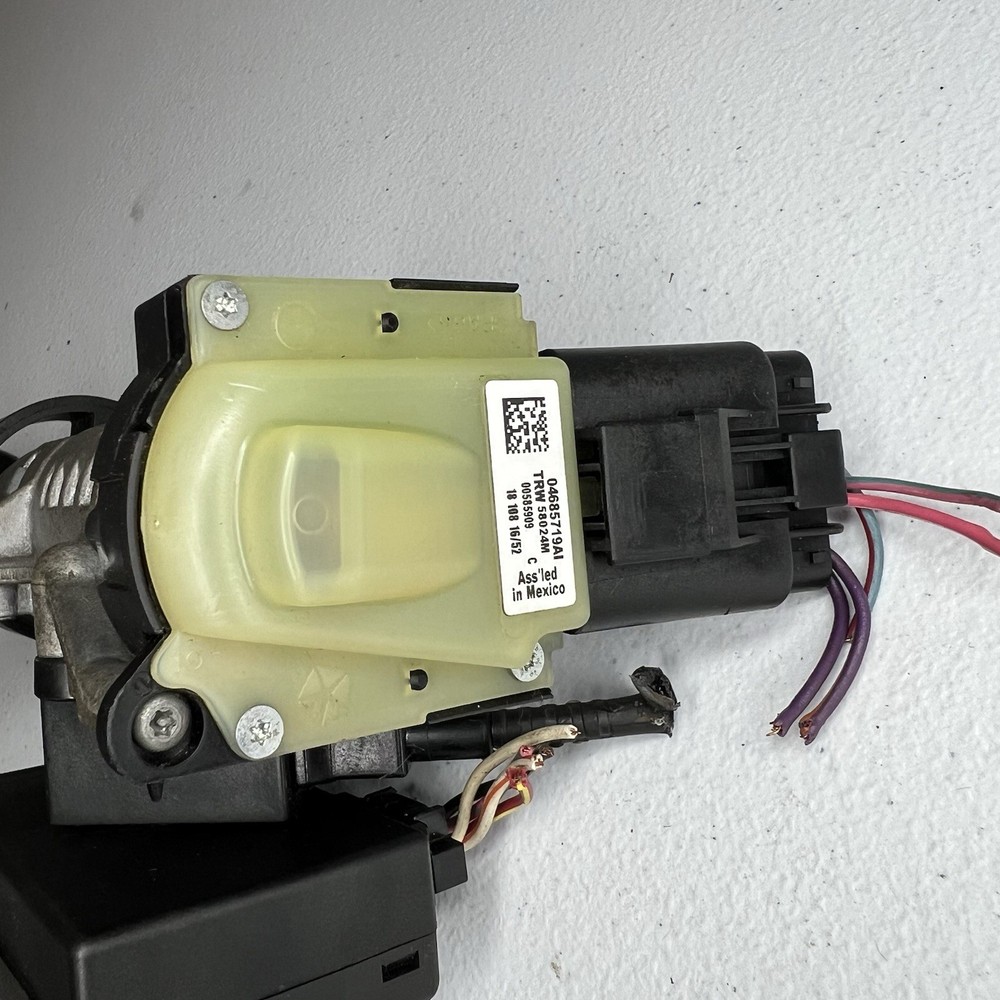 05-08 Chrysler 300 Entry Ignition Switch Receiver Module Node W/ Key 56038665AS