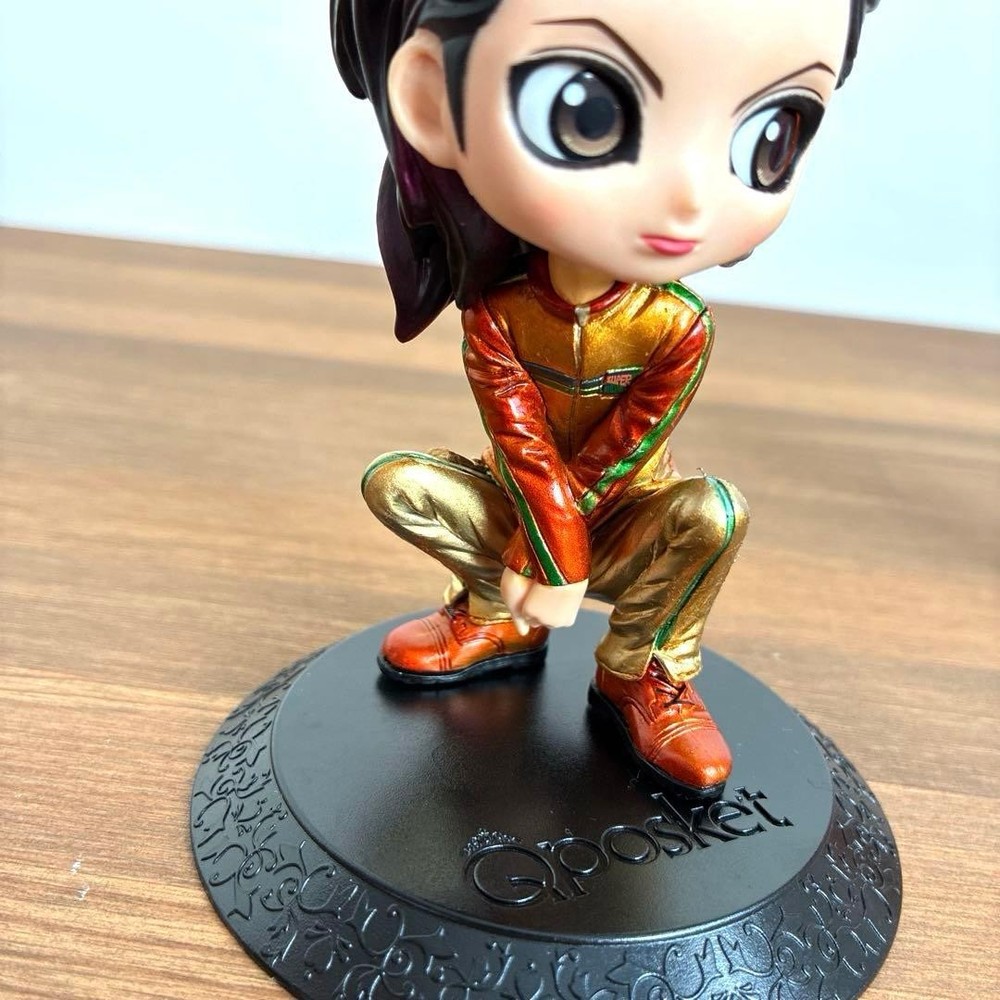 Qposket prince hide figure set