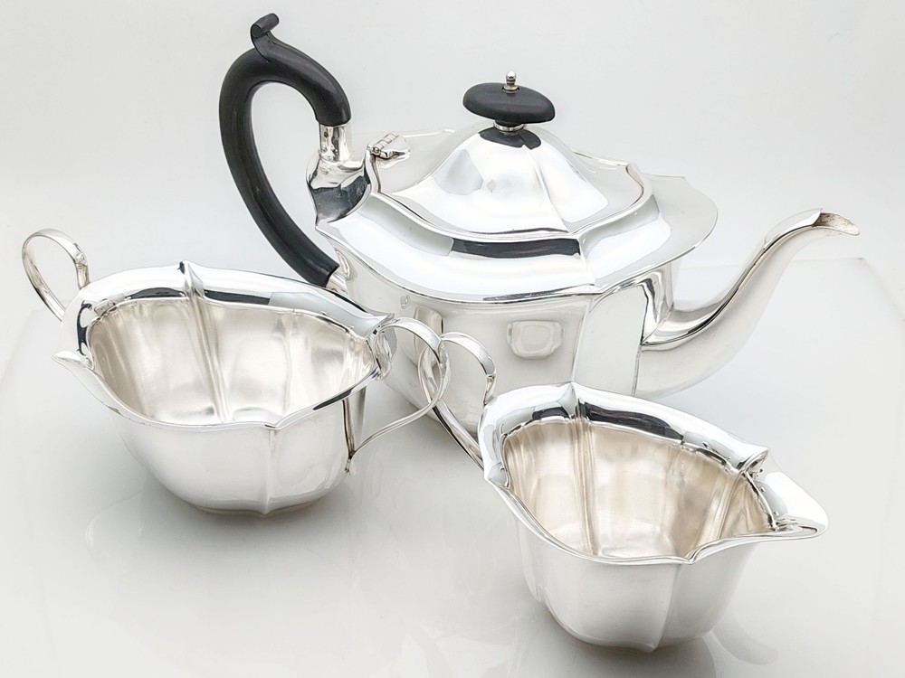Vintage 3 Piece Silver Plated Tea Set EPNS