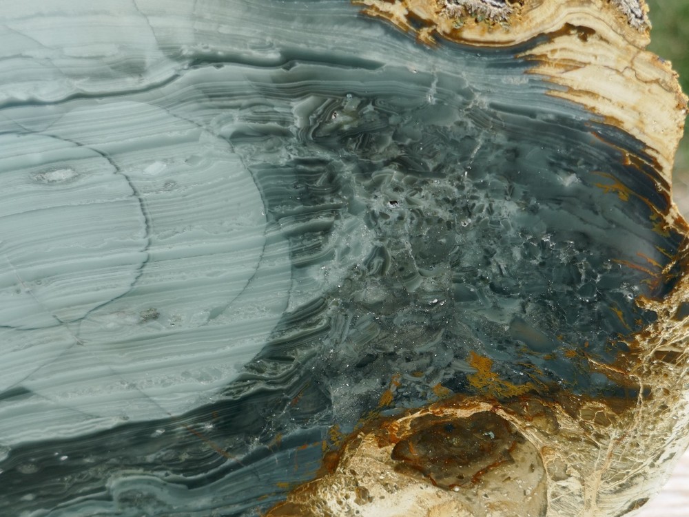 Blue Mountain Jasper *Polished Slab 457g– Orb Patterns & flowing streamers