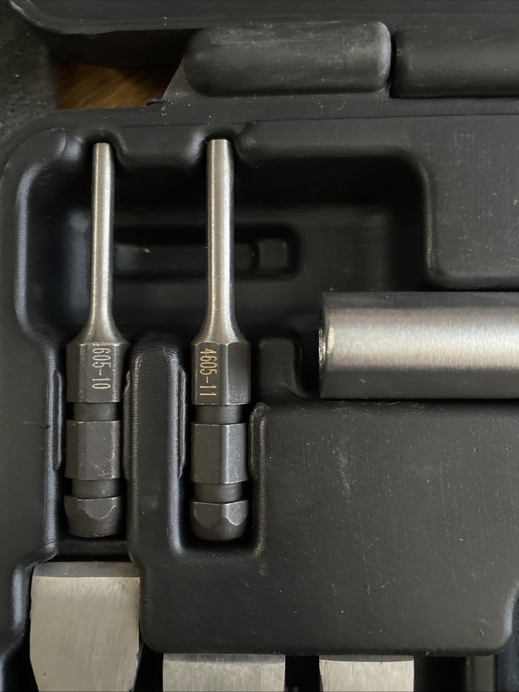 OTC Stinger 4605 Interchangeable Quick Change 13 Piece Punch and Chisel Set