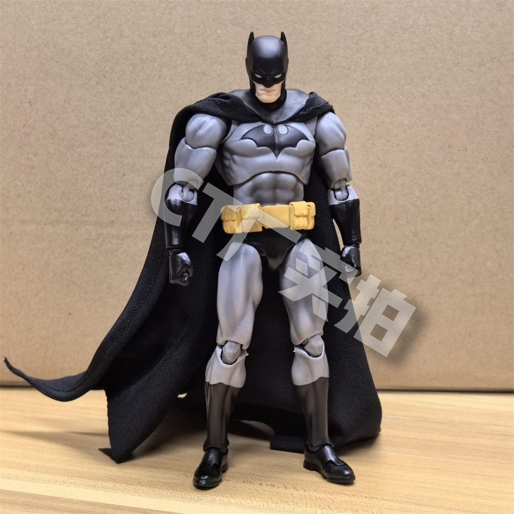 CT Toys MAFEX No.126 Hush Batman Black Ver. Action Figure New Boxed (US STOCK)