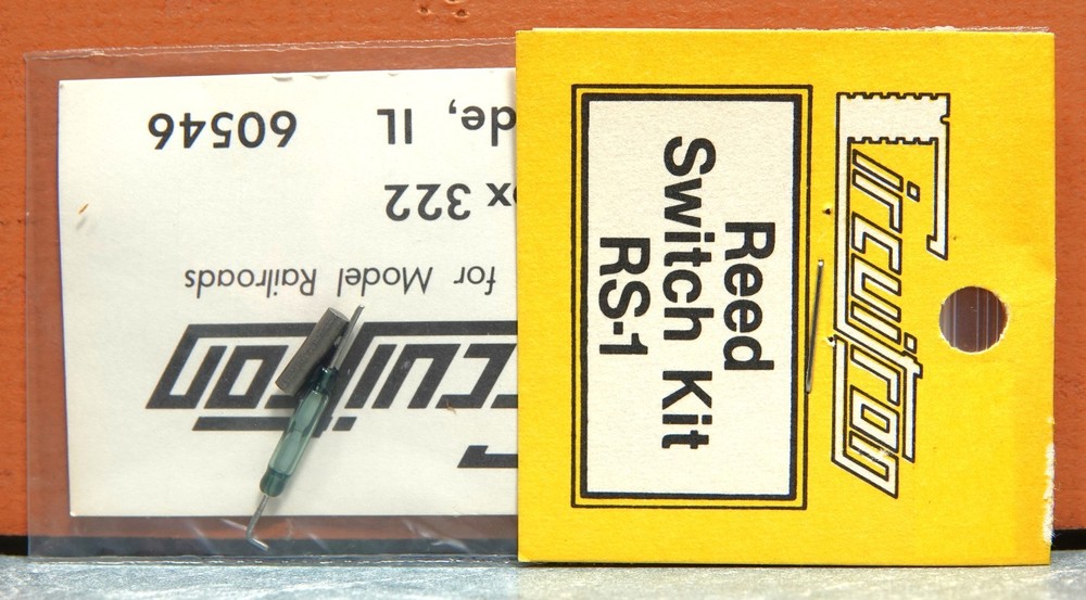 CIRCUITRON HO SCALE REED SWITCH KIT # RS-1