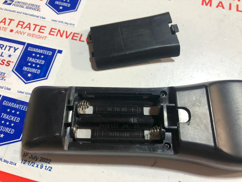 DVD Player Remote Control Auto Extra 1999355 ENTERTAINMENT SYSTEM REAR HEADREST