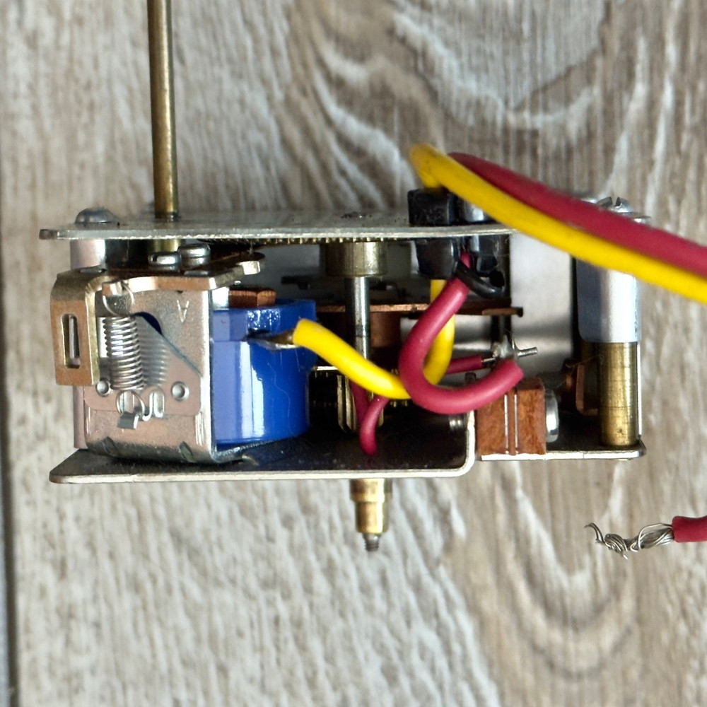 Synchron Clock Movement With Syncing Solenoid Tested