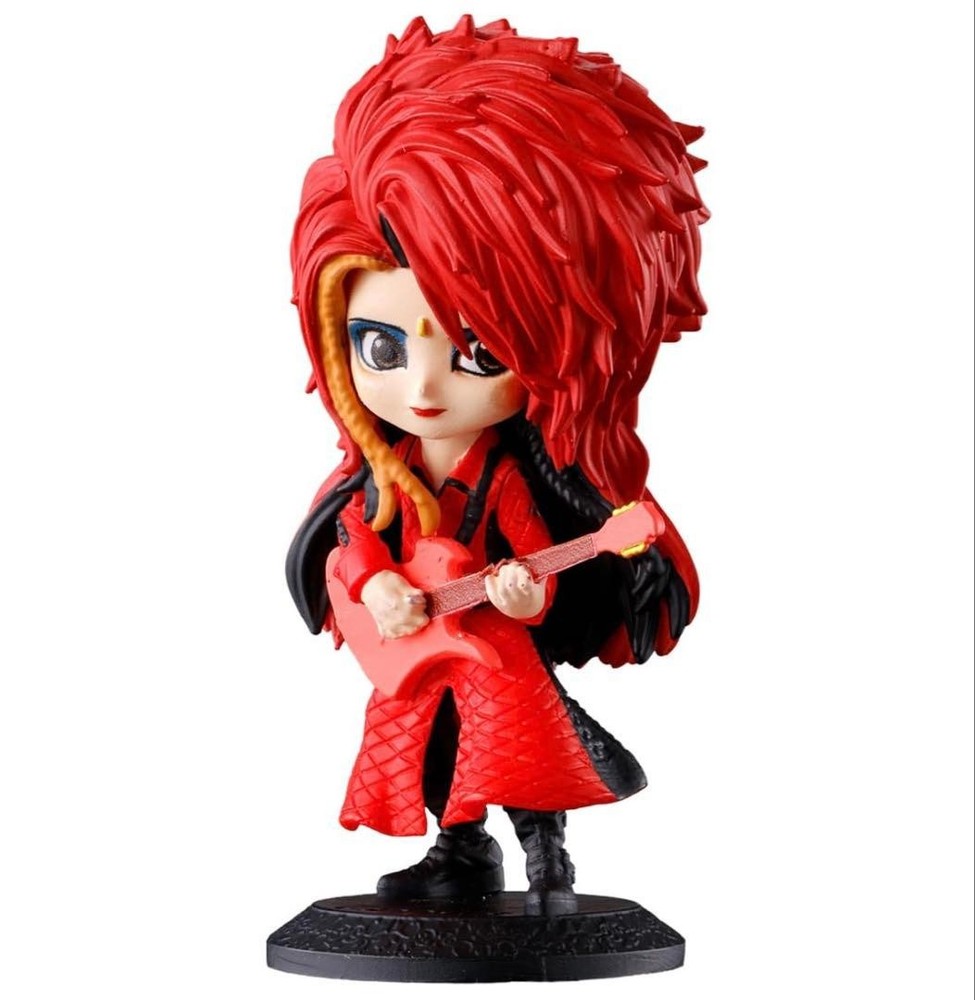 Q poskethide miniature figures