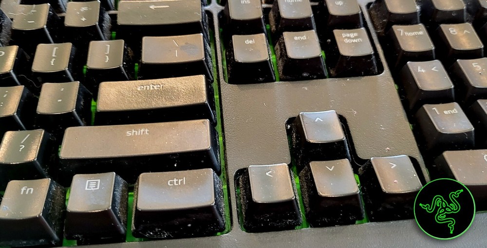 RAZER Keyboard +Goliathus pad, Blackwidow Ultimate, LED Mouse, Microsoft Headset