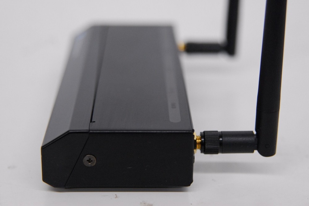 wePresent WiPG-1000 Wireless Interactive Presentation Gateway