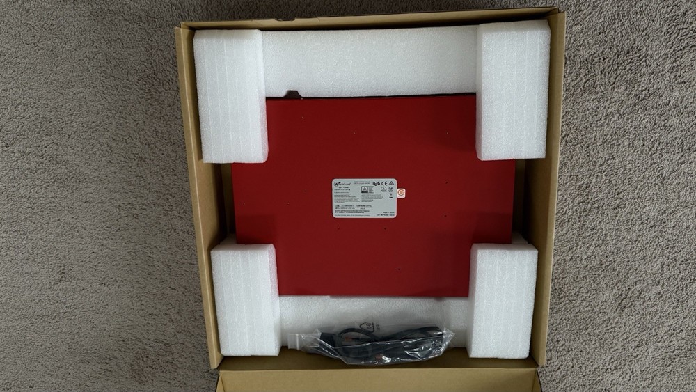WatchGuard Firebox M270 8-Port Firewall Network Security Device