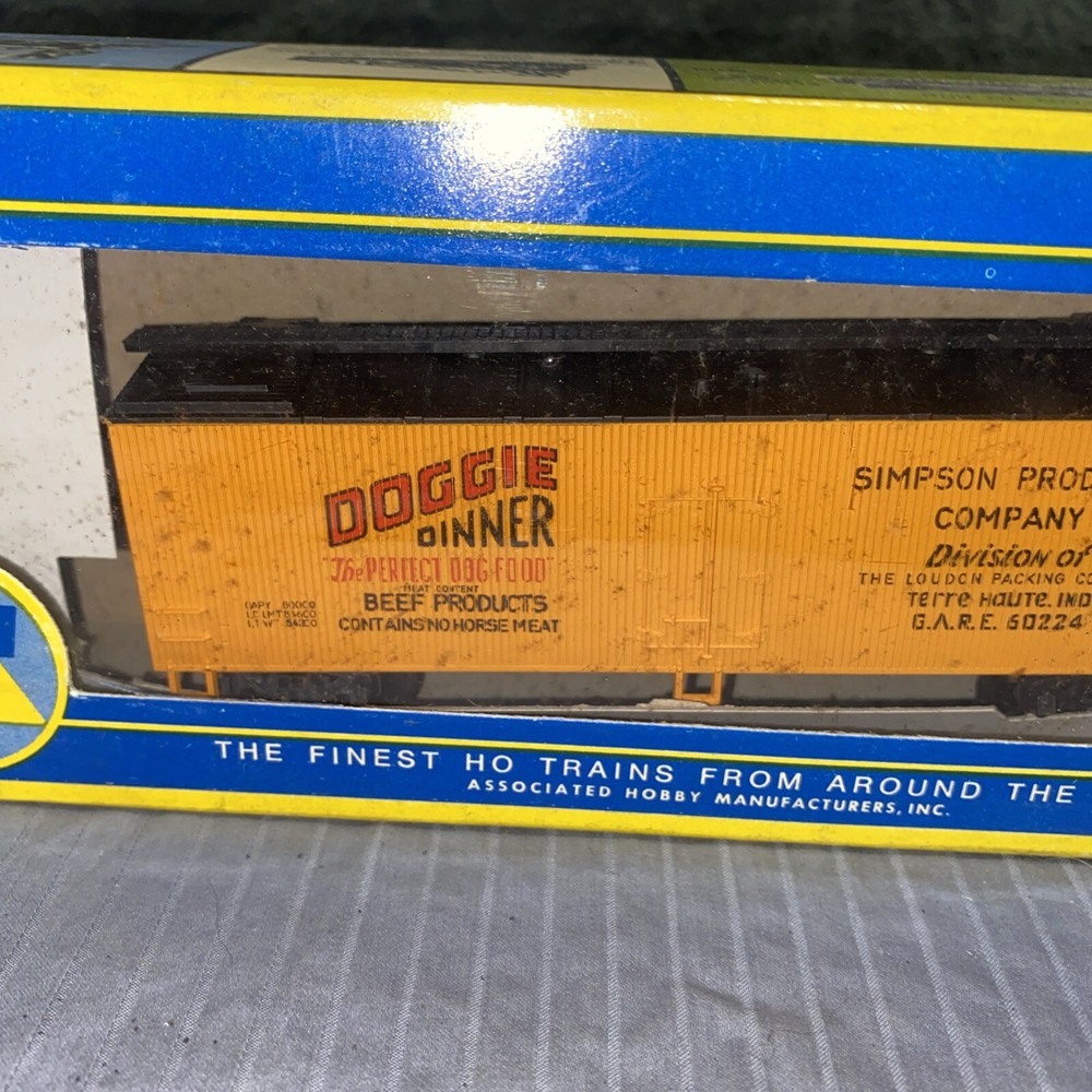 Ahm 5296c Doggie Dinner