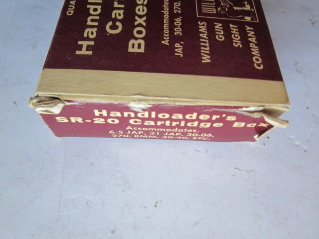 WILLIAMS SHOOTING EQUIPMENT HAND LOADER'S EMPTY BOX-WITH INSIDE SHELL HOLDER