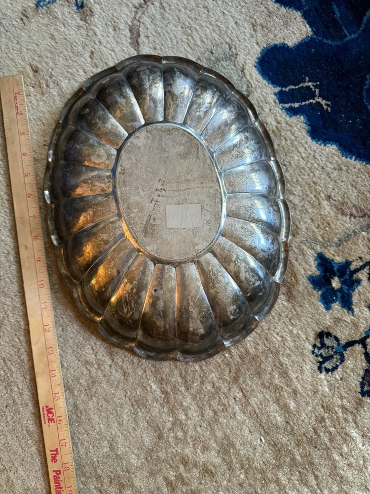 Vintage 1960s Oval Scalloped Silver plate Solid Trinket Tray Dish 15"L x 11"W