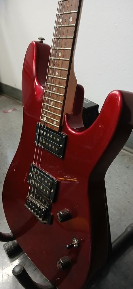 DEAN GUITARS VENDETTA (P06034009)