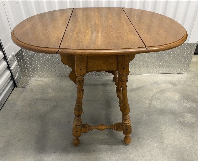 Mid-Century American Classical Drop Leaf End Table