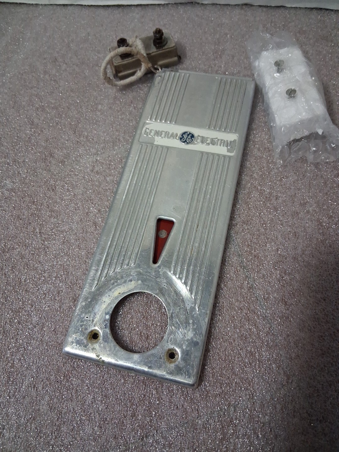 Vintage On Off Temperature Control Backplate GE Roaster 123C19 Replacement Part