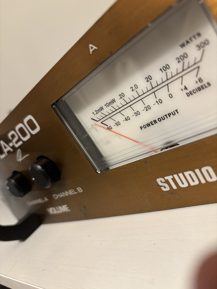 Avatone CLA-200 Studio Reference Amplifier Tested Working **READ DESCRIPTION