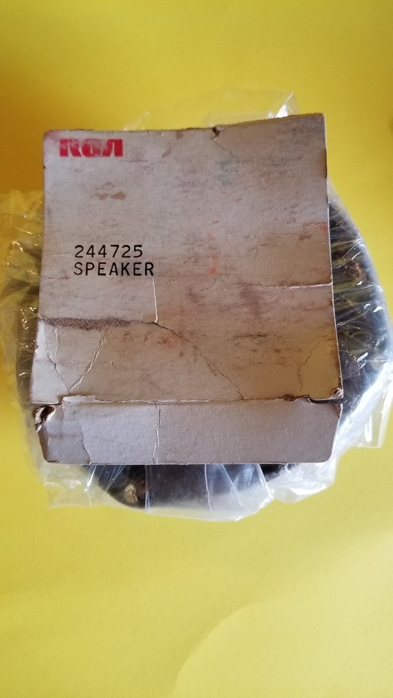 RCA 244725 SPEAKER (NOS) -FREE SHIPPING-