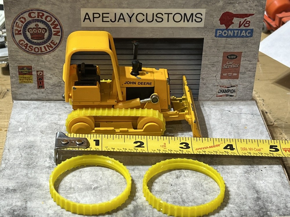 Ertl John Deere Bulldozer (TRACKS ONLY)