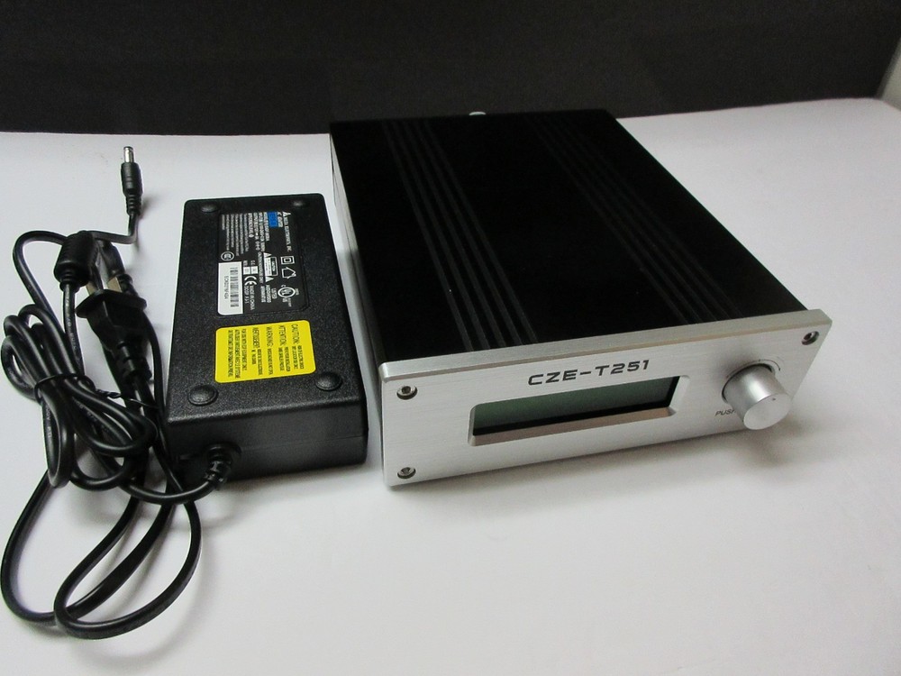 Professional CZE-T251 25W FM Transmitter Stereo Broadcast-U.S.A.