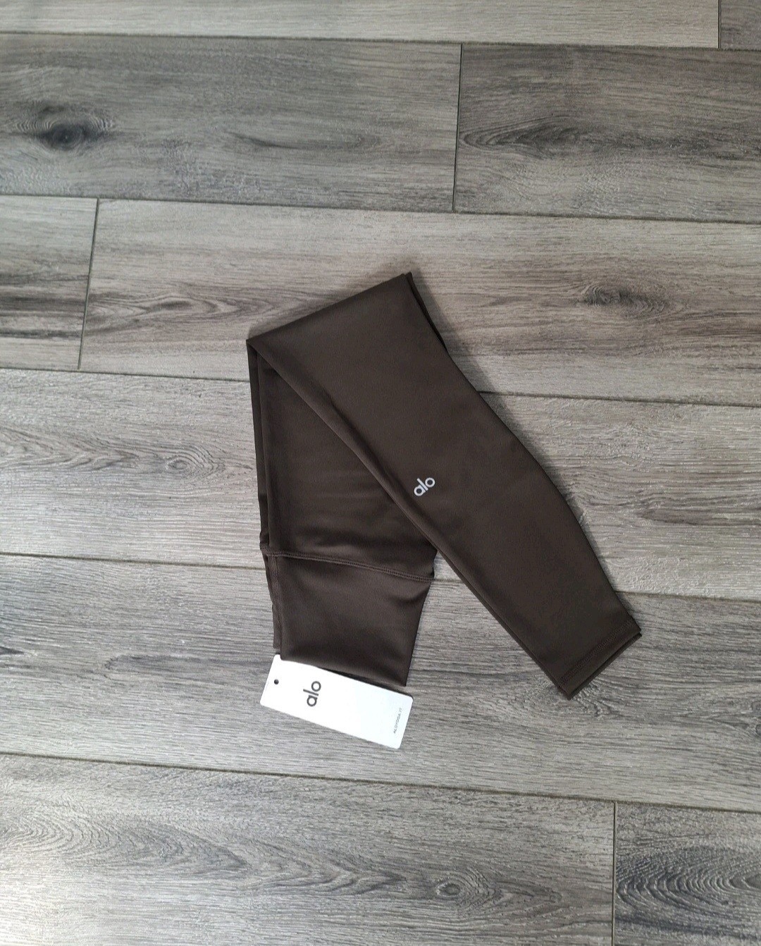 2 Alo 7/8 Airlift XS Leggings