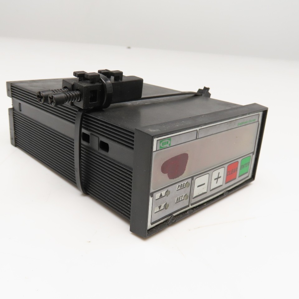 QEM HM207.04/T/1/E/24 Programmable Electronic Counter Panel Meter