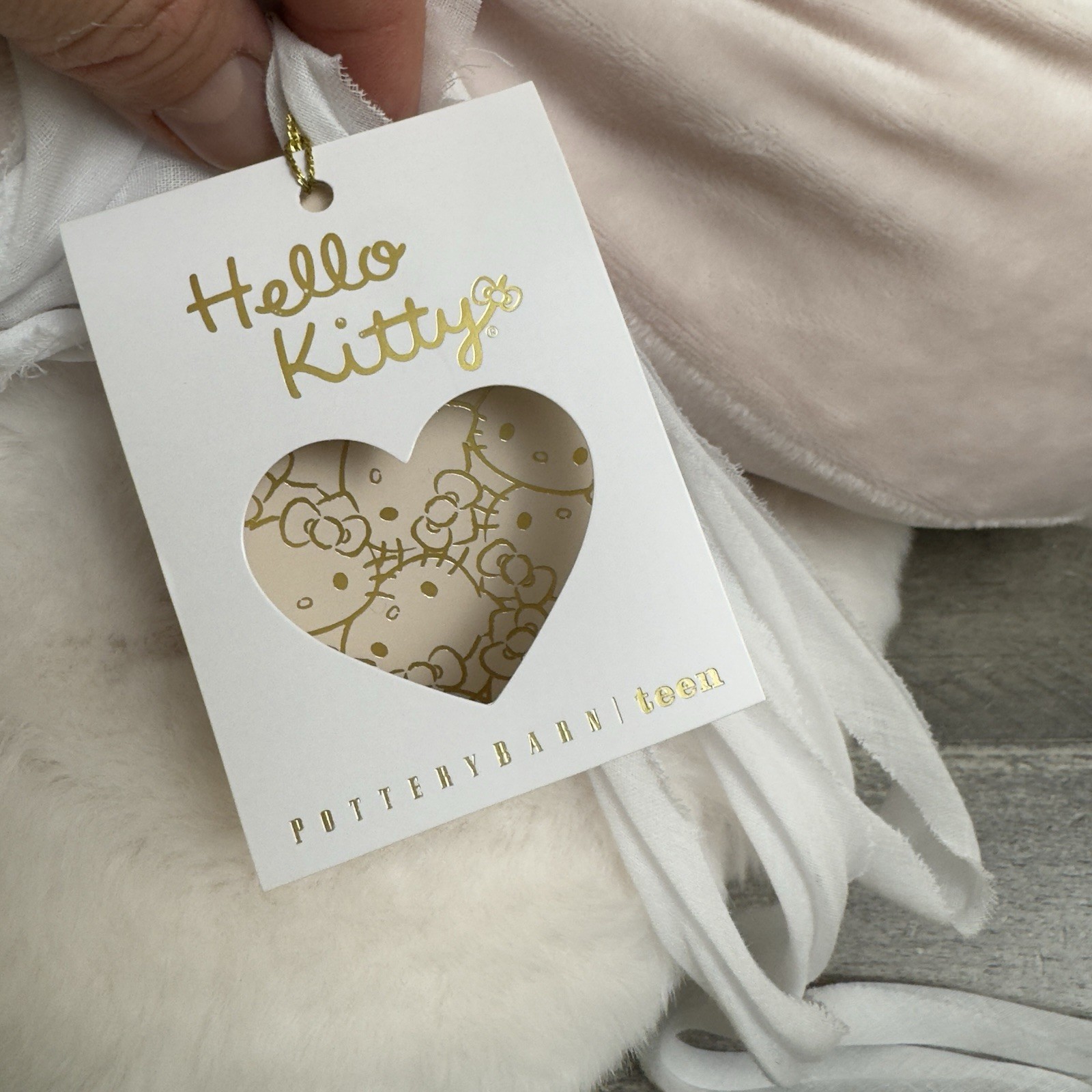 Pottery Barn Teen Hello Kitty Bean Bag Chair Slipcover Only Large Dust Spots OB