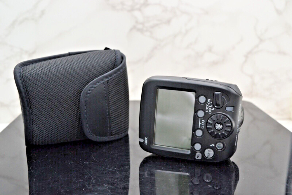 Canon Speedlite Transmitter ST-E3-RT Version 1