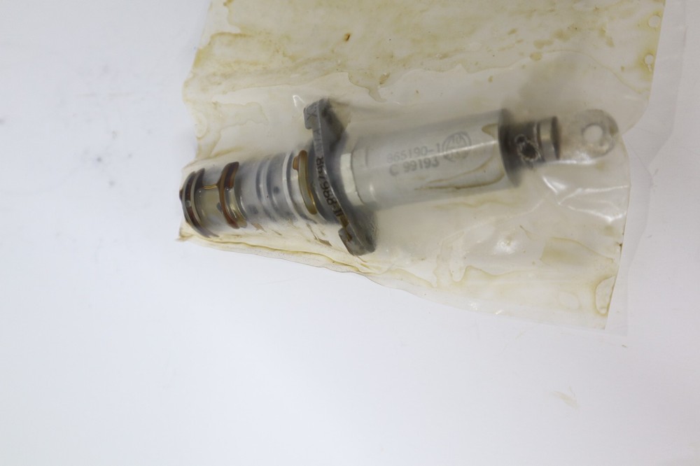 Garrett 869245-4 Valve