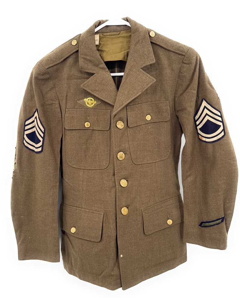 WWII Jacket Army Sergeant Fist Class Honorable Discharge