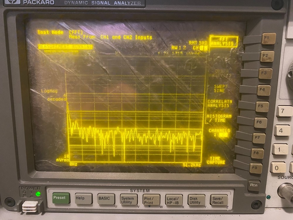 HP 35670A Dynamic Signal Analyzer (Good Condition)