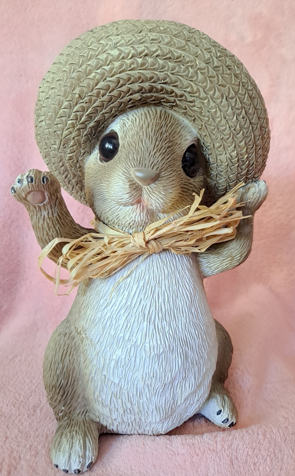 Resin Bunny Rabbit With Marble Eyes and Straw Hat Figurine Brown W / White Color