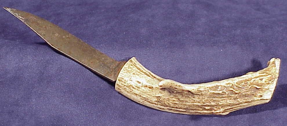 VINTAGE STAG HANDLE KNIFE