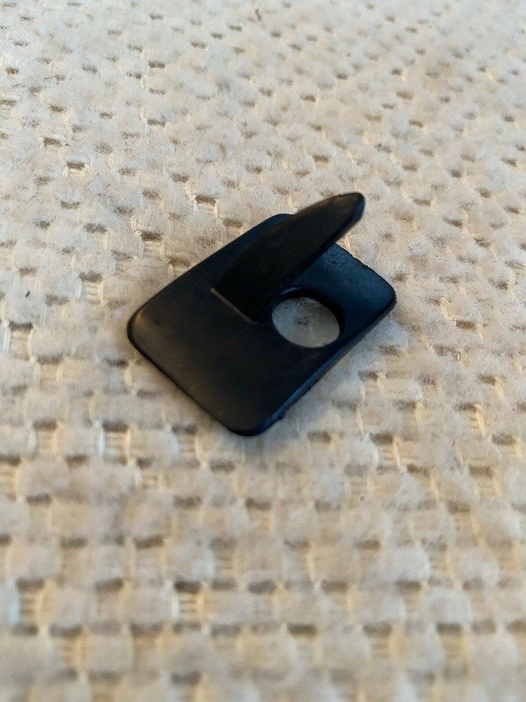 Plastic Flipper Rest