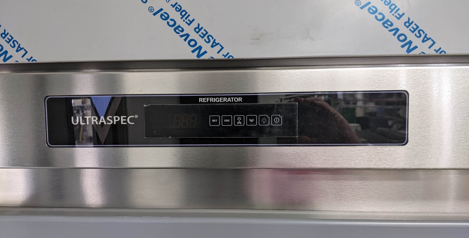 Victory DRS-2D-S1-LD-HC UltraSpec™ Series Refrigerator, Reach-In Display