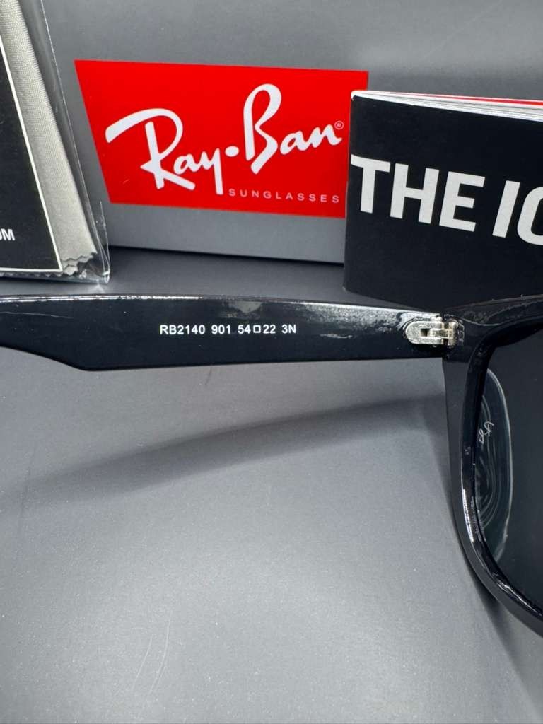 Ray-Ban RB2140 Original Wayfarer Polarized Sunglasses Black Frame Black Lens