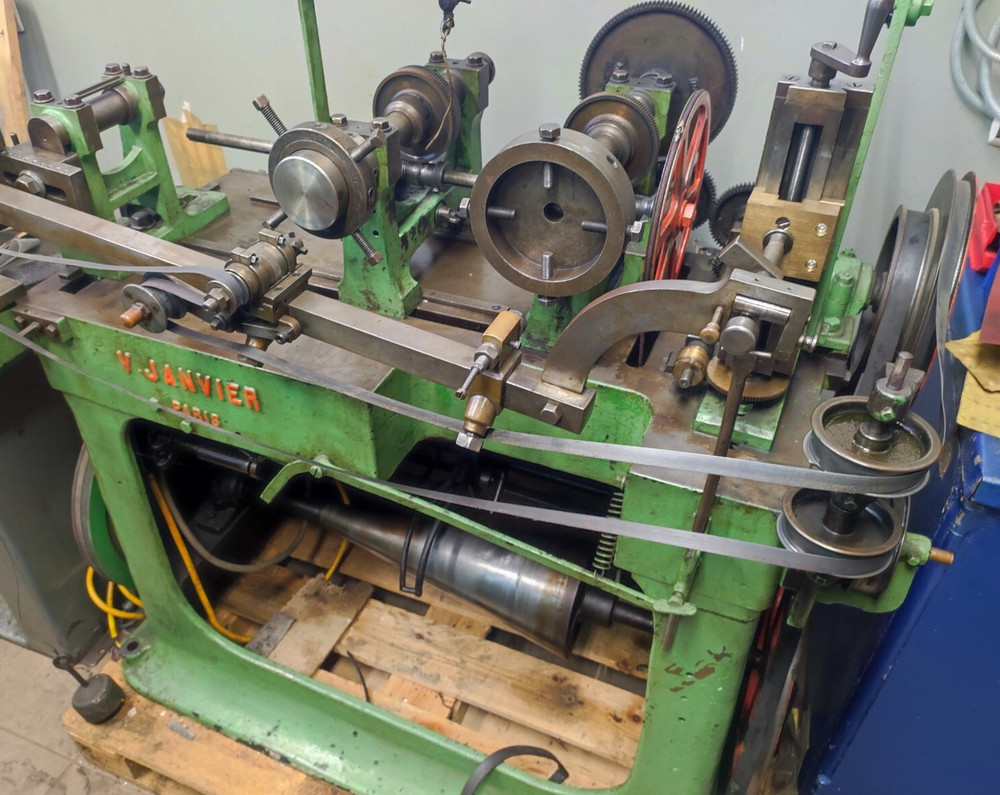 Janvier reducing machine